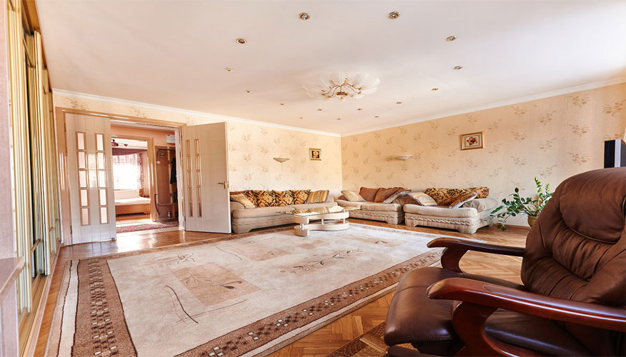 Family luxury rent in Chisinau downtown: 3 rooms, 2 bedrooms, 90 m²